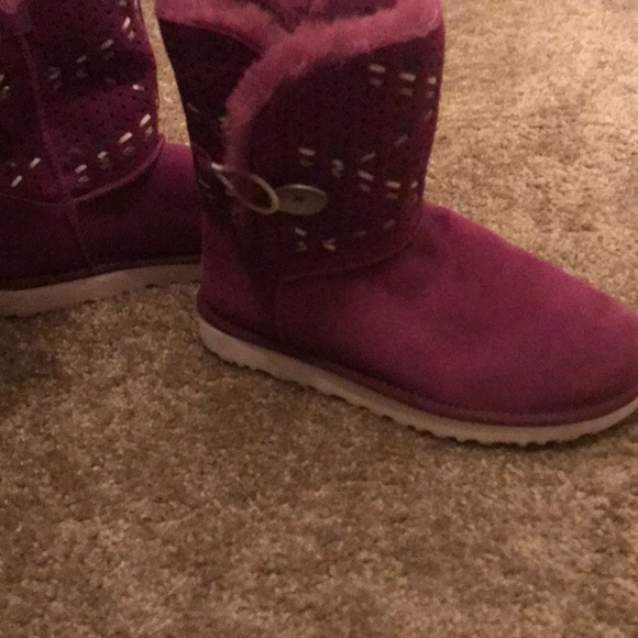Purple ugg boots brand new- size 8